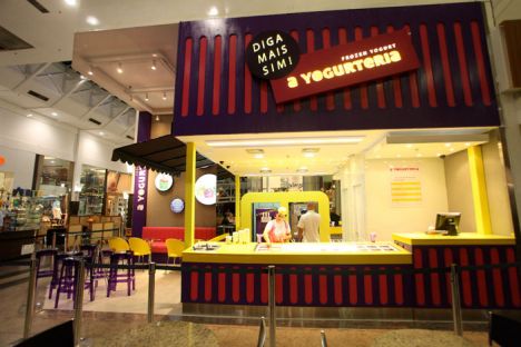 A YOGURTERIA inaugurou em Blumenau