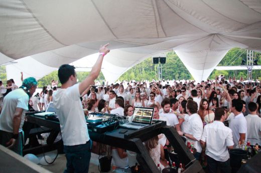 Matahari promove neste sbado a esperada White Party  - Foto: 1