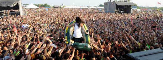 Steve Aoki e seus pedidos para o camarim no Carnaval Green Valley 2013 - Foto: 1