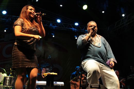 Parceria de poucos, show para muitos: Arlindo Cruz e Karina - Foto: 1